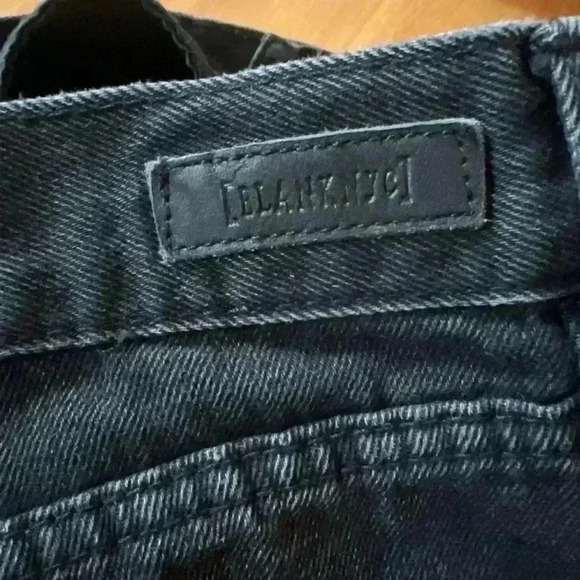 Blank NYC Black Distressed Denim Shorts - Size 31 - Picture 6 of 6